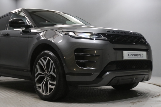 View the 2019 Land Rover Range Rover Evoque: 2.0 P300 R-Dynamic HSE 5dr Auto Online at Peter Vardy