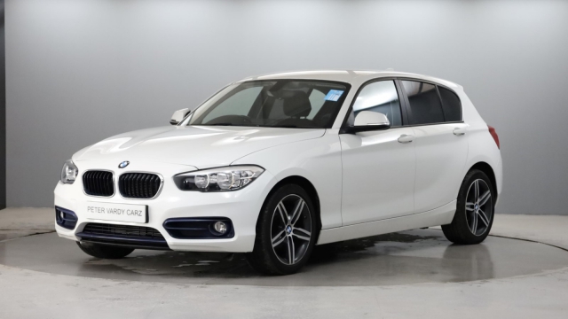 View the 2016 Bmw 1 Series: 118i [1.5] Sport 5dr [Nav] Online at Peter Vardy