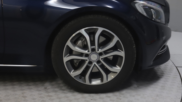 View the 2015 Mercedes-benz C Class: C250 BlueTEC Sport Premium 4dr Auto Online at Peter Vardy