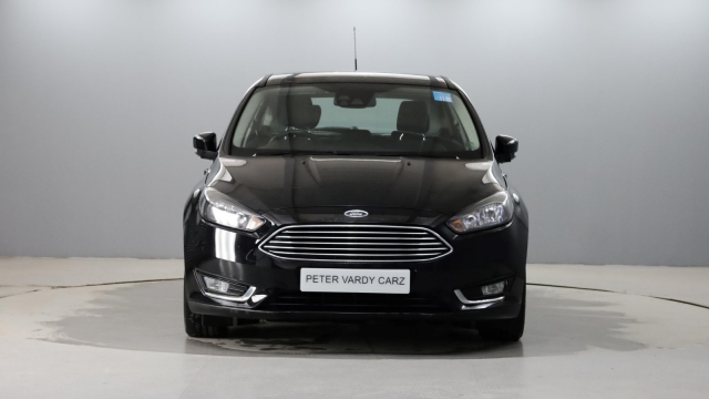 View the 2016 Ford Focus: 1.0 EcoBoost 125 Titanium 5dr Online at Peter Vardy