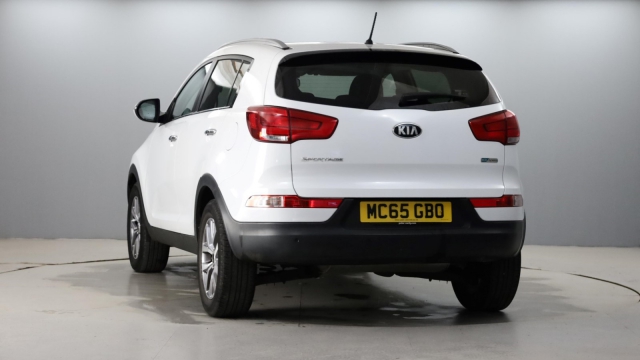 View the 2015 Kia Sportage: 1.7 CRDi ISG 2 5dr Online at Peter Vardy