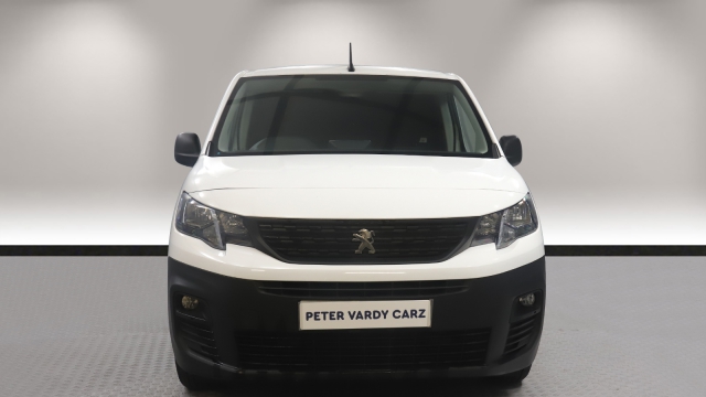View the 2020 Peugeot Partner: 850 1.5 BlueHDi 100 Professional Crew Van Online at Peter Vardy