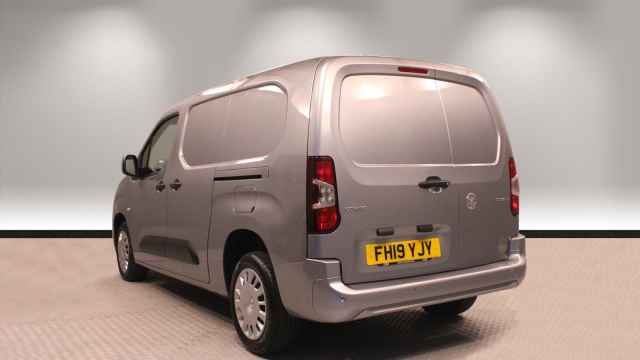 View the 2019 Vauxhall Combo Cargo: 2300 1.5 Turbo D 100ps H1 Sportive Van Online at Peter Vardy