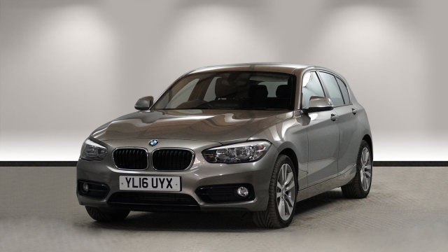 View the 2016 Bmw 1 Series: 116d Sport 5dr Online at Peter Vardy