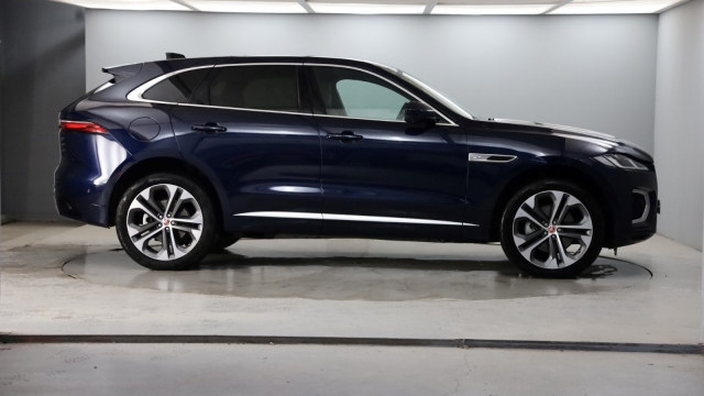 View the 2021 Jaguar F-pace: 2.0 D200 R-Dynamic HSE 5dr Auto AWD Online at Peter Vardy