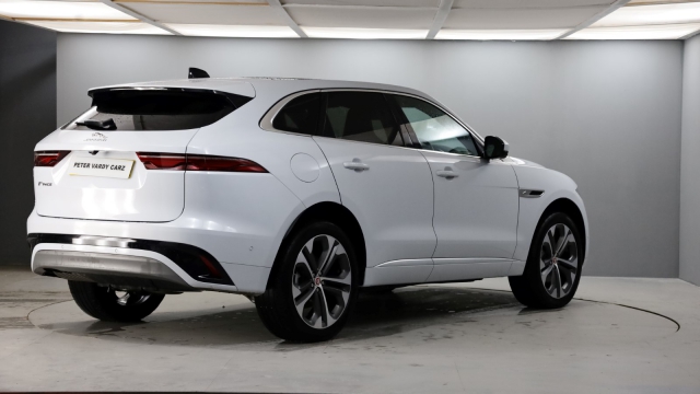 View the 2021 Jaguar F-pace: 2.0 D200 R-Dynamic HSE 5dr Auto AWD Online at Peter Vardy
