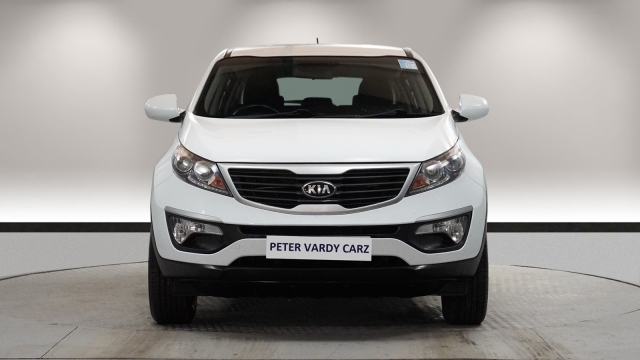 View the 2013 Kia Sportage: 1.6 GDi 1 5dr Online at Peter Vardy