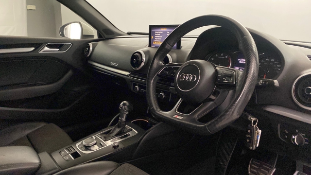View the 2018 Audi A3: 1.5 TFSI S Line 5dr S Tronic Online at Peter Vardy
