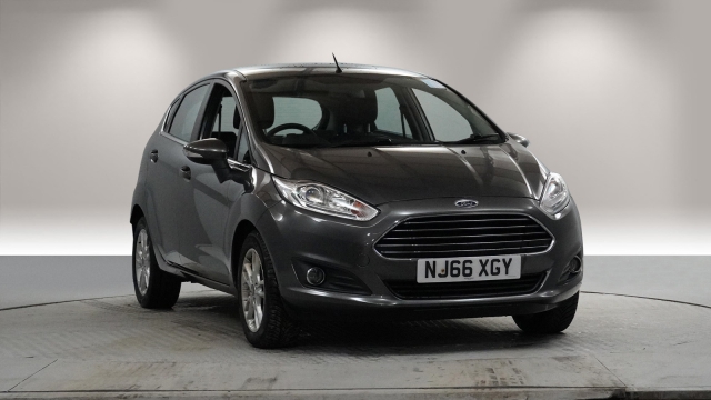 View the 2016 Ford Fiesta: 1.25 82 Zetec 5dr Online at Peter Vardy