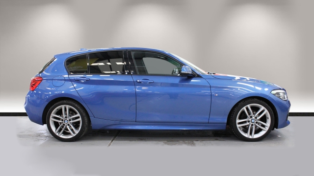 View the 2016 BMW 1 Series: 118i [1.5] M Sport 5dr [Nav] Step Auto Online at Peter Vardy