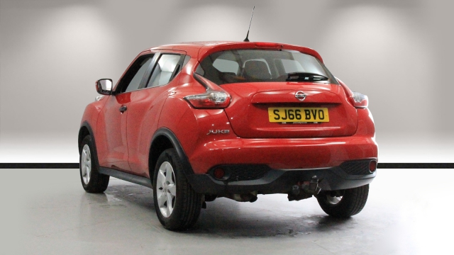 View the 2016 Nissan Juke: 1.5 dCi Visia 5dr Online at Peter Vardy