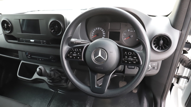 View the 2021 Mercedes-benz Sprinter: 3.5t H2 Progressive Van Online at Peter Vardy