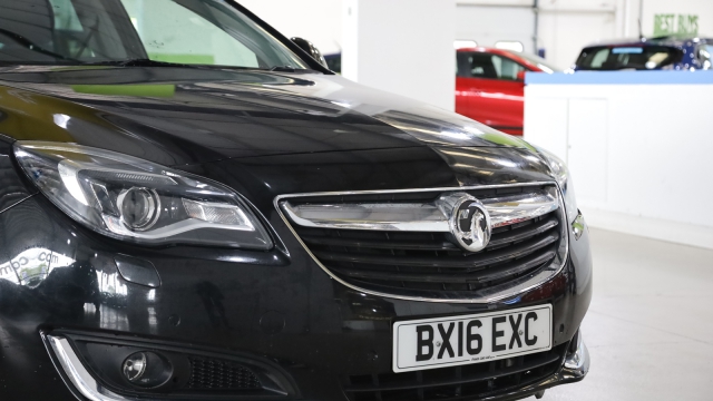 View the 2016 Vauxhall Insignia: 1.4T SRi Nav 5dr [Start Stop] Online at Peter Vardy