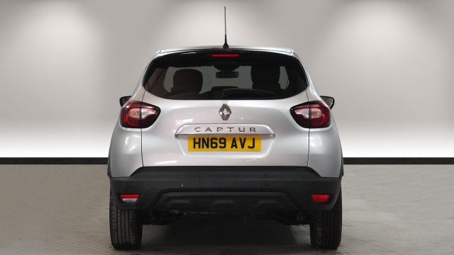 View the 2019 Renault Captur: 0.9 TCE 90 Iconic 5dr Online at Peter Vardy