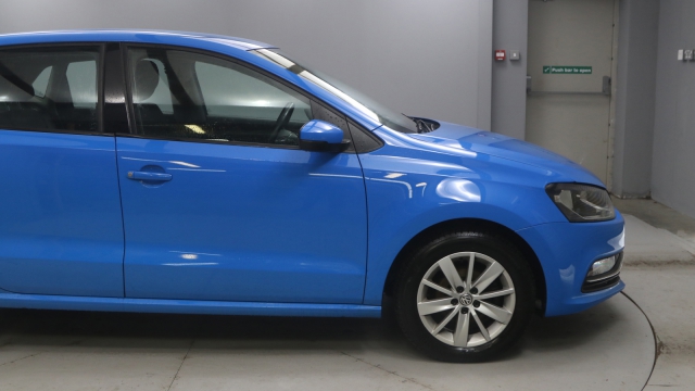 View the 2014 Volkswagen Polo: 1.2 TSI SE 5dr Online at Peter Vardy
