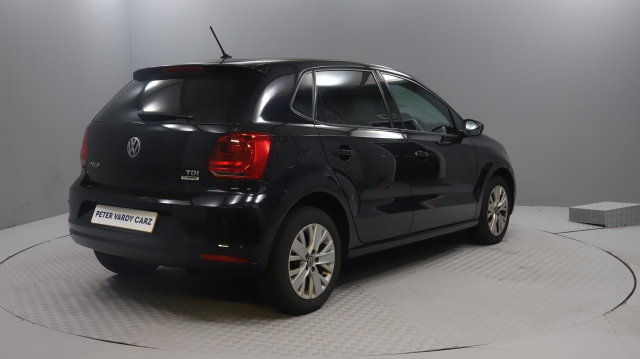 View the 2014 Volkswagen Polo: 1.4 TDI SE 5dr Online at Peter Vardy