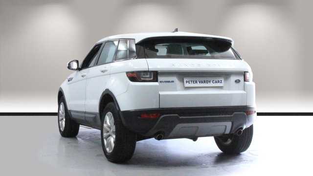 View the 2016 Land Rover Range Rover Evoque: 2.0 eD4 SE 5dr 2WD Online at Peter Vardy