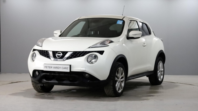 View the 2016 Nissan Juke: 1.2 DiG-T N-Connecta 5dr Online at Peter Vardy