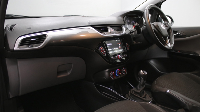 View the 2018 Vauxhall Corsa: 1.4 Elite 5dr Online at Peter Vardy