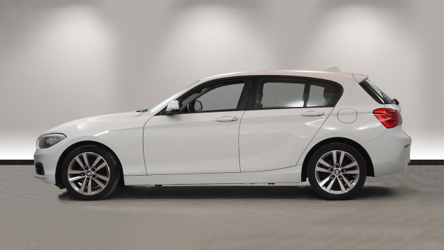 View the 2017 Bmw 1 Series: 118i [1.5] Sport 5dr Online at Peter Vardy