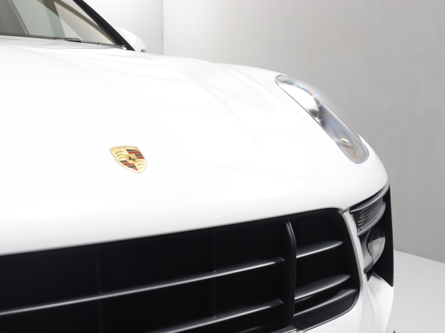 View the 2021 Porsche Macan: GTS 5dr PDK Online at Peter Vardy
