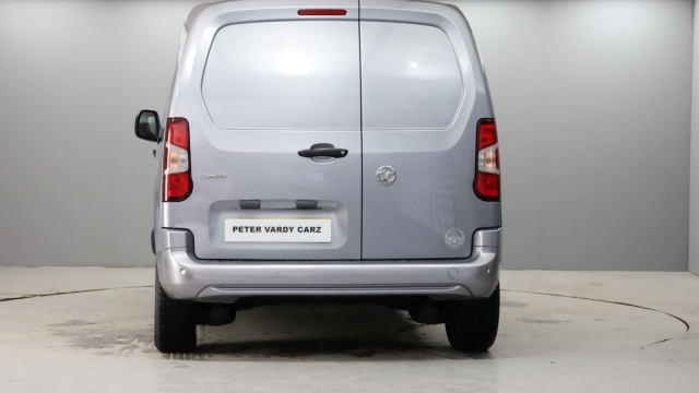 View the 2019 Vauxhall Combo Cargo: 2300 1.6 Turbo D 100ps H1 Sportive Van Online at Peter Vardy