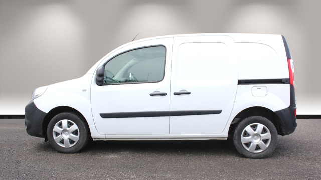 View the 2020 Nissan Nv250: 1.5 dCi 95ps Acenta Van Online at Peter Vardy