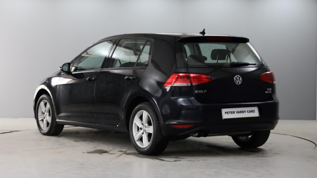 View the 2015 Volkswagen Golf: 1.4 TSI Match 5dr Online at Peter Vardy
