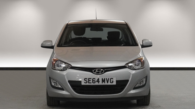 View the 2015 Hyundai I20: 1.2 Active 5dr Online at Peter Vardy