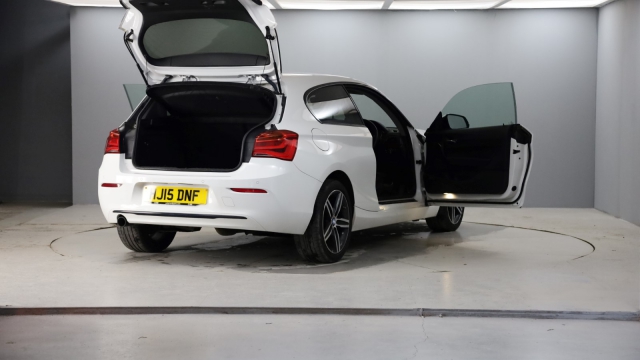 View the 2015 BMW 1 Series: 118d Sport 3dr Step Auto Online at Peter Vardy