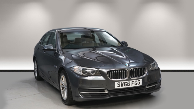 View the 2016 Bmw 5 Series: 530d SE 4dr Step Auto Online at Peter Vardy
