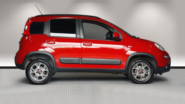View the 2014 Fiat Panda: 1.3 Multijet 4x4 5dr Online at Peter Vardy