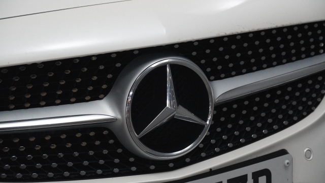 View the 2016 Mercedes-benz C Class: C250d AMG Line Premium Plus 2dr Auto Online at Peter Vardy