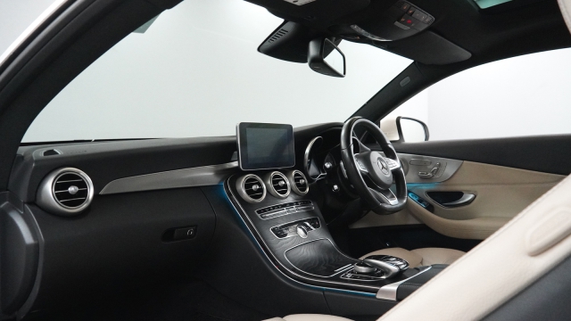 View the 2016 Mercedes-benz C Class: C250d AMG Line Premium Plus 2dr Auto Online at Peter Vardy