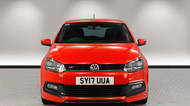 View the 2017 Volkswagen Polo: 1.0 110 R-Line 5dr Online at Peter Vardy