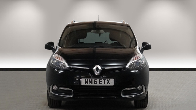 View the 2016 Renault Grand Scenic: 1.5 dCi Dynamique Nav 5dr Online at Peter Vardy