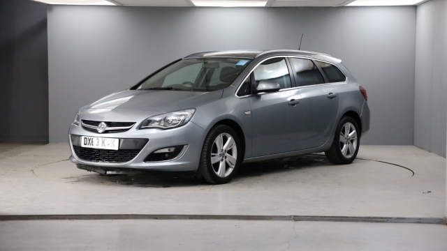 View the 2013 Vauxhall Astra: 1.6i 16V SRi 5dr Online at Peter Vardy
