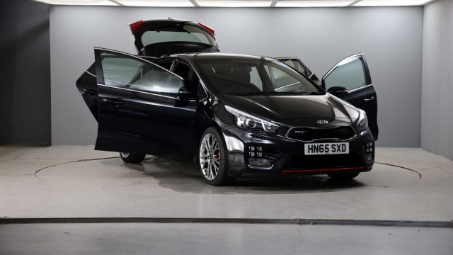 View the 2015 Kia Ceed: 1.6T GDi GT Tech 5dr Online at Peter Vardy