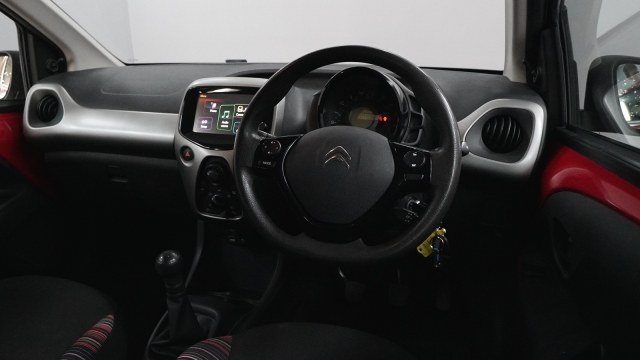 View the 2015 Citroen C1: 1.2 PureTech Feel 5dr Online at Peter Vardy
