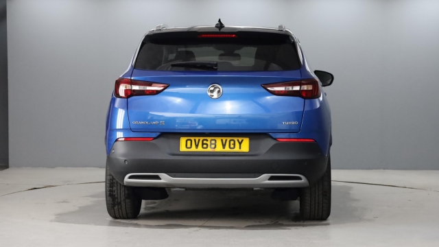 View the 2019 Vauxhall Grandland X: 1.2 Turbo Sport Nav 5dr Online at Peter Vardy