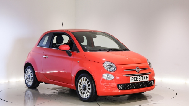 View the 2019 Fiat 500: 1.2 Lounge 3dr Online at Peter Vardy