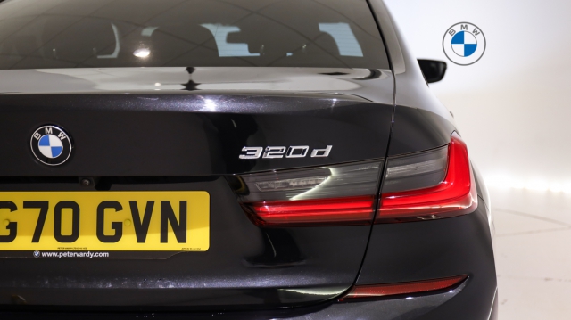 View the 2020 Bmw 3 Series: 320d M Sport 4dr Online at Peter Vardy