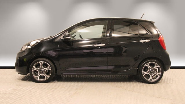 View the 2016 Kia Picanto: 1.25 Sport 5dr Online at Peter Vardy