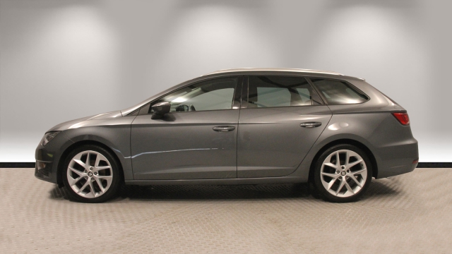 View the 2016 Seat Leon: 1.4 EcoTSI 150 FR 5dr [Technology Pack] Online at Peter Vardy
