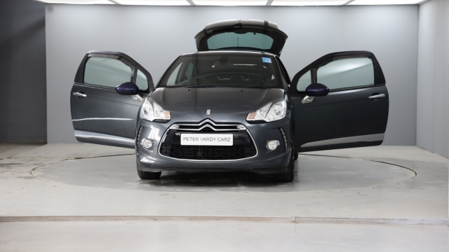 View the 2013 Citroen Ds3: 1.6 VTi 16V DStyle Plus 3dr Online at Peter Vardy