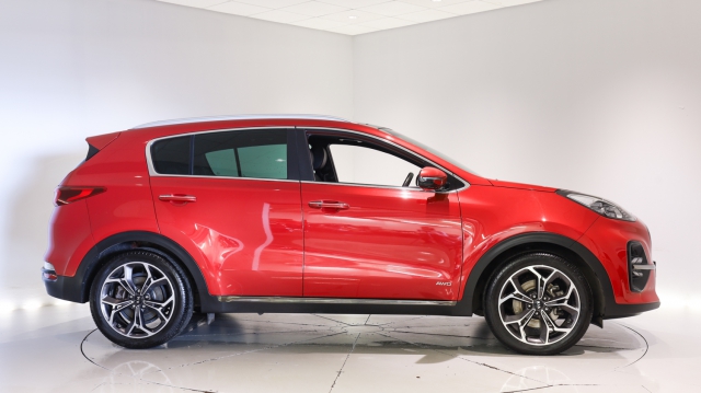 View the 2019 Kia Sportage: 2.0 CRDi 48V ISG GT-Line S 5dr DCT Auto [AWD] Online at Peter Vardy