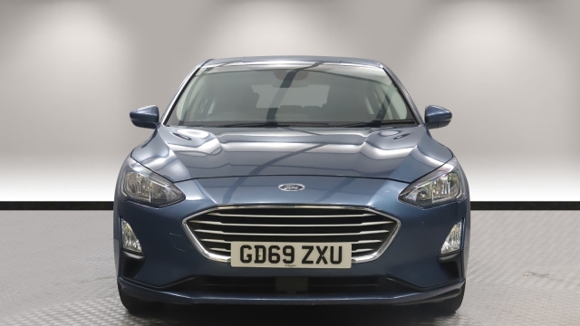 View the 2020 Ford Focus: 1.0 EcoBoost 100 Zetec 5dr Online at Peter Vardy