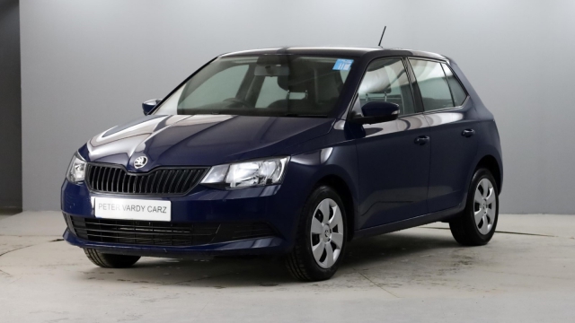 View the 2018 Skoda Fabia Hatchback: 1.0 TSI S 5dr Online at Peter Vardy