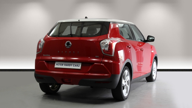 View the 2015 Ssangyong Tivoli Hatchback: 1.6 EX 5dr Online at Peter Vardy
