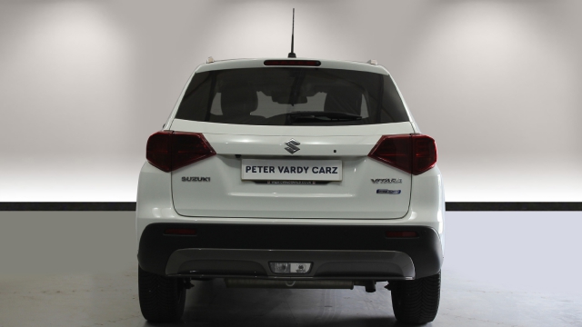View the 2020 Suzuki Vitara: 1.4 Boosterjet 48V Hybrid SZ5 5dr Online at Peter Vardy